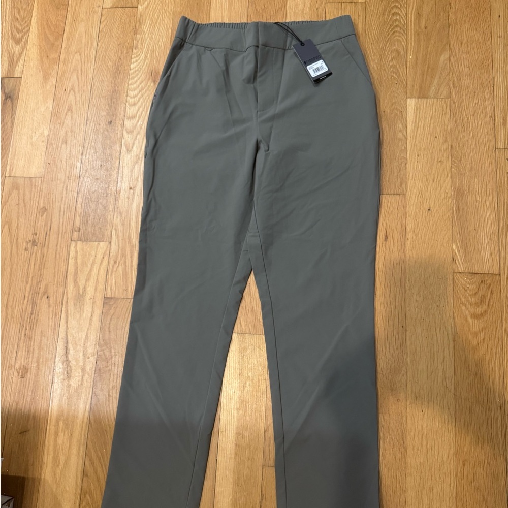 Figs Straight Leg Women's Pants in Olive Gray